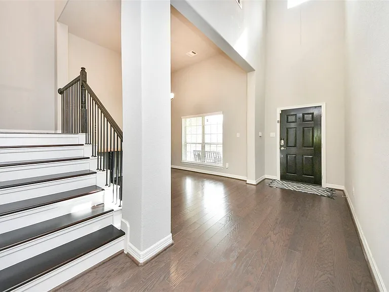120 Chestnut Run Ct — Photo 25