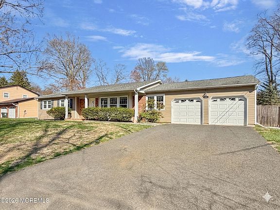 2nd image of 481 Tennent Road
