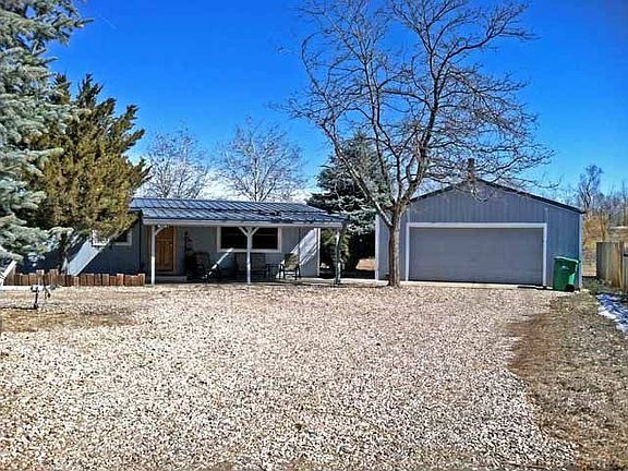 House Front far