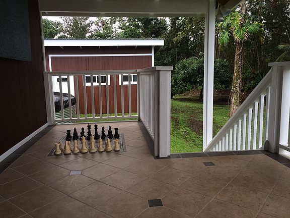 Chessboard, S toward rental