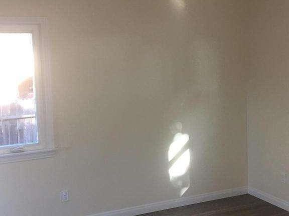 4th image of 306 W Harrison Ave