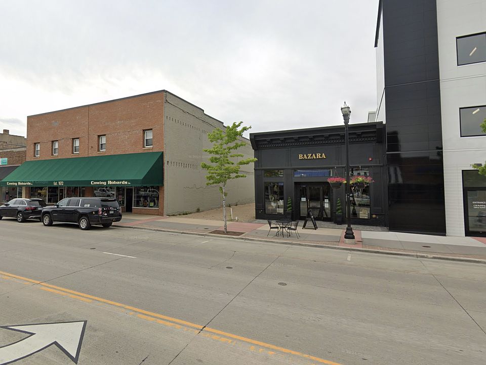 2nd image of 510 Broadway St