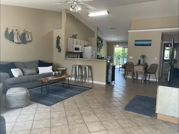 603 S Daytona Ave, Flagler Beach, FL 32136
