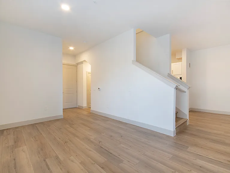 4705 W Spring Creek Pkwy — Photo 10