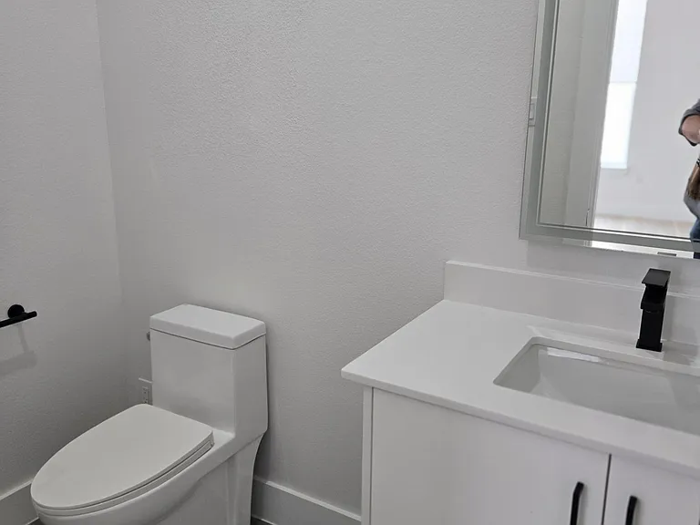 Seegar Townhomes — Photo 15