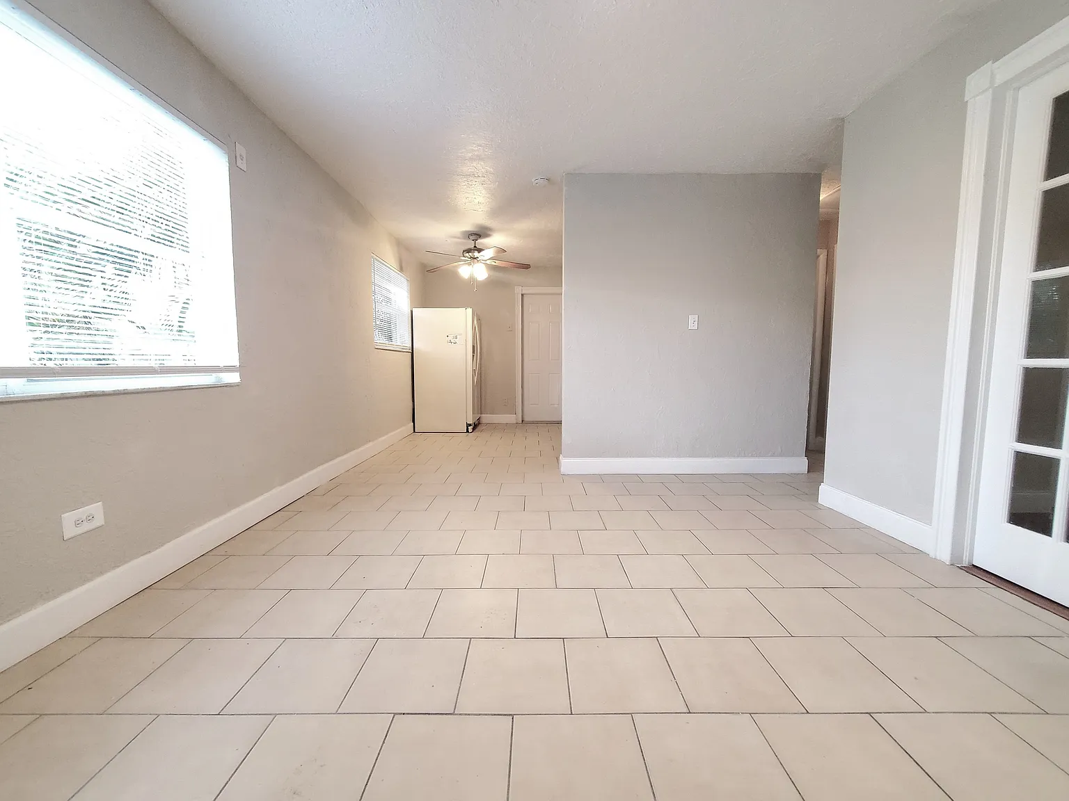 3871 SW 60 Ave — Photo 3