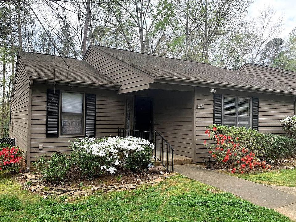 1st image of 948 Cranberry Cir #51-A