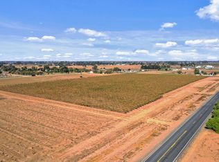 23779 N Tretheway Rd, Acampo, CA 95220