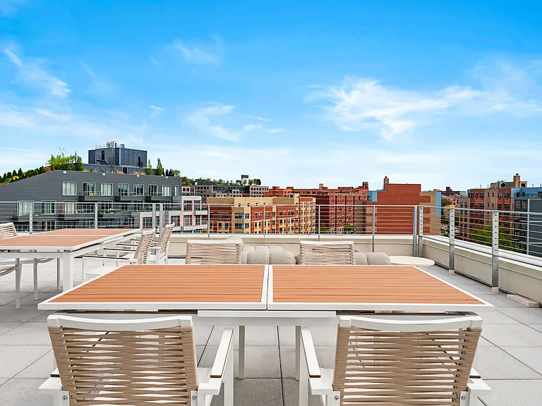 21 Garden St #5B — Photo 26