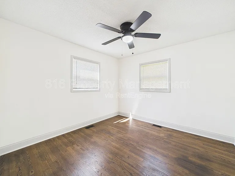 1406 N Ponca Dr — Photo 9