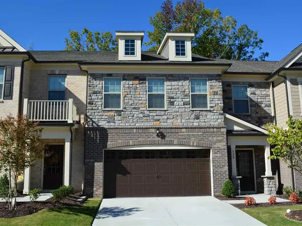 528 Fumagalli Dr, Cary, NC 27519