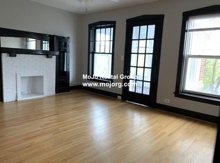 1432 W Argyle St APT 3, Chicago, IL 60640
