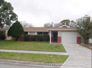11541 Bear Paw Ln, Port Richey, FL 34668
