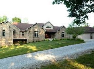 8007 N Shilo Rd, Unionville, IN 47468