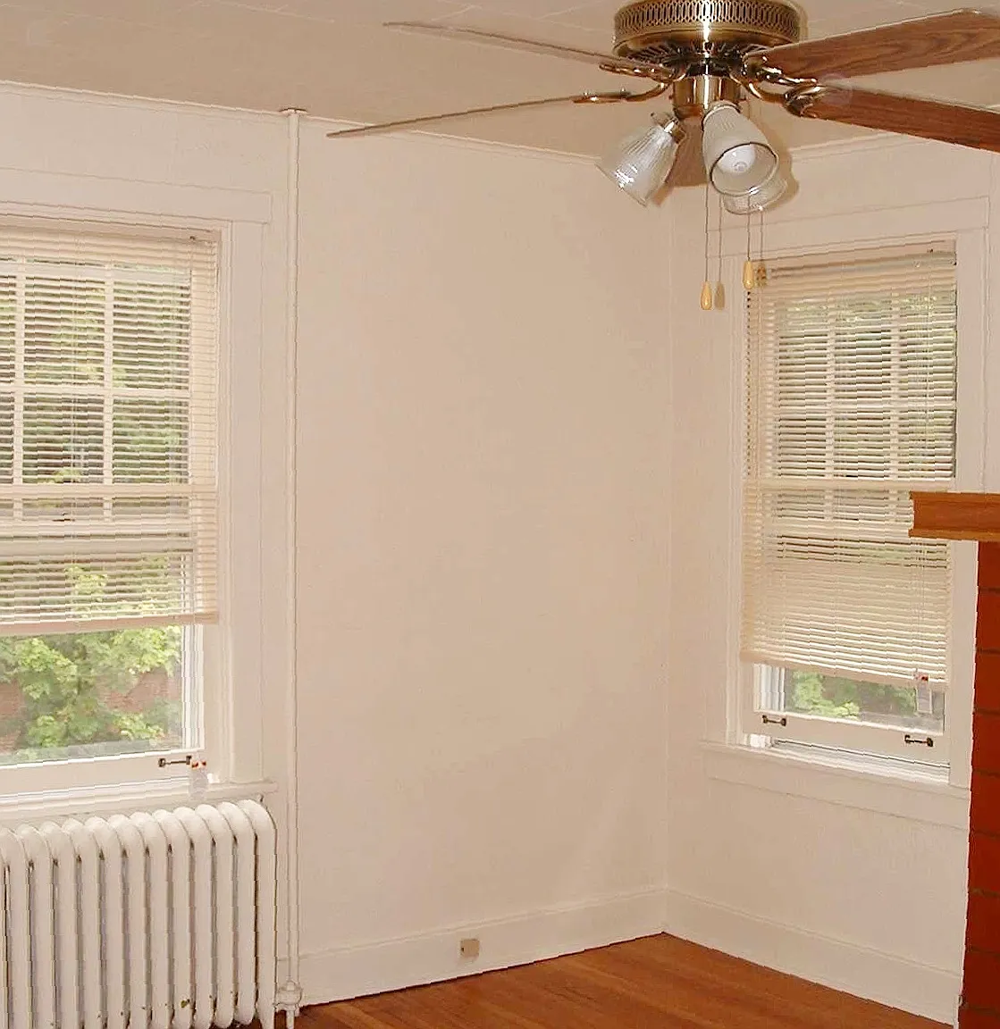 2 bed, 1100 sqft, $1,700 — Photo 4