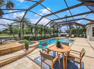 8810 Spinner Cove Ln, Naples, FL 34120