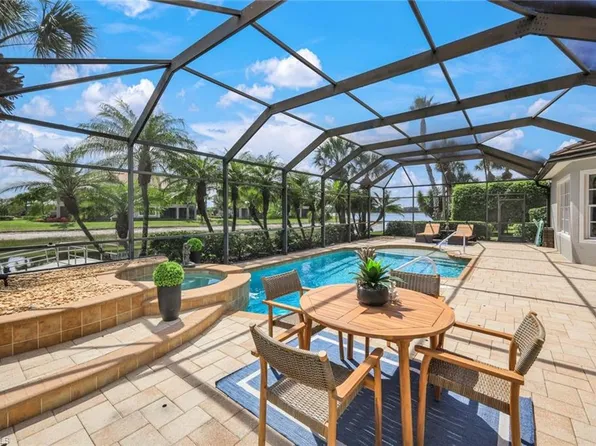 8810 Spinner Cove LN, NAPLES, FL 34120