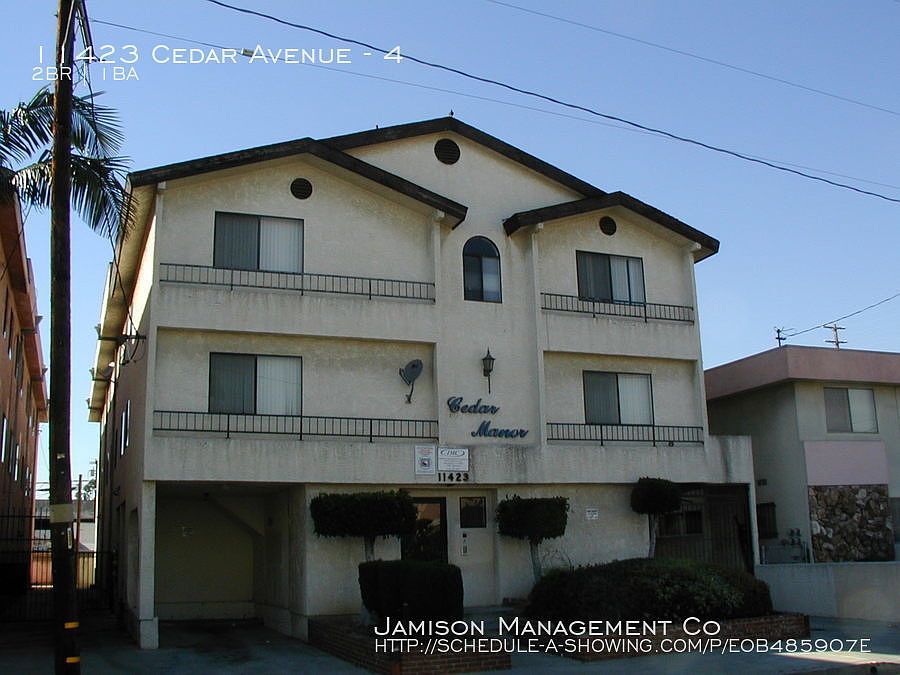 1st image of 11423 Cedar Ave APT 4