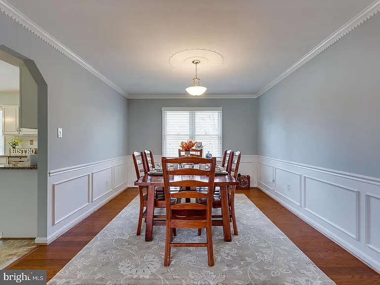 8019 Daffodil Ct — Photo 17