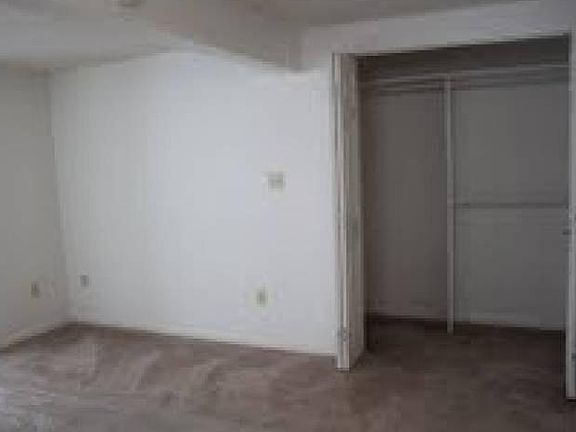 5th image of 4100 NW Winslow Pl