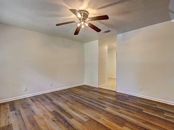 2nd image of 2334 Ollie Dr