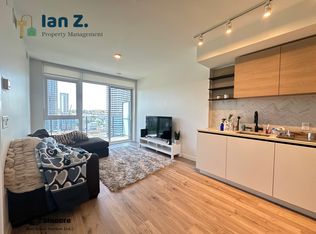 13428 105th Ave #1305, Surrey, BC V3T 0S6