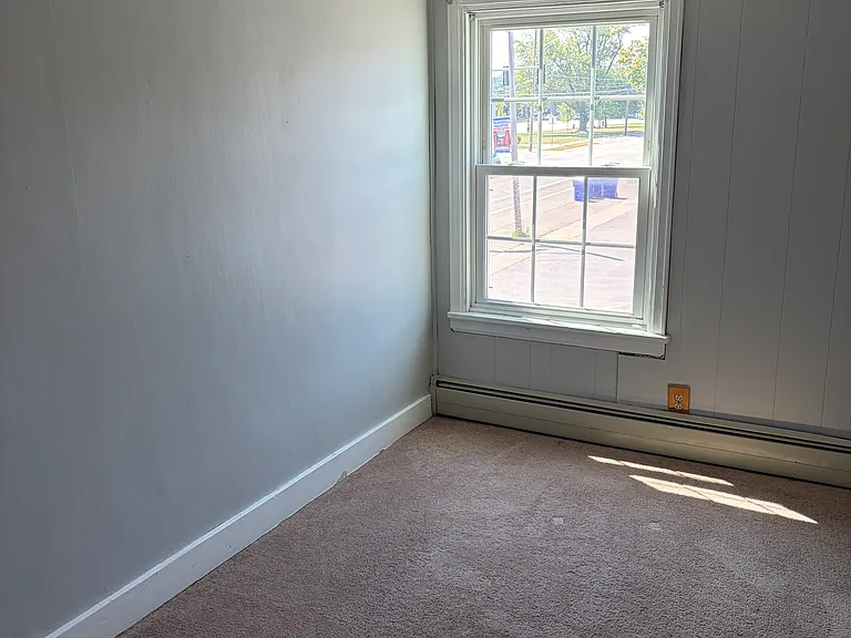 3755 S Park Ave — Photo 9