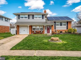 2611 Heritage Farm Dr, Wilmington, DE