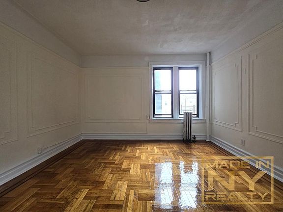 3rd image of 87-21 87th St #C1