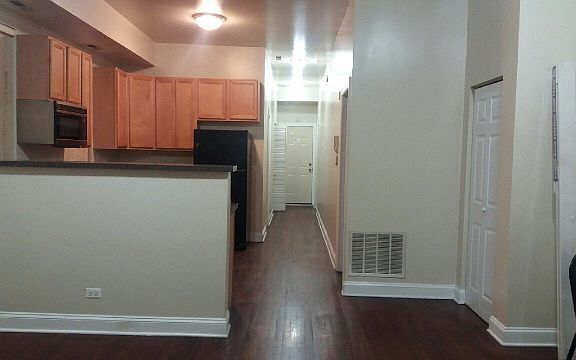 5th image of 2747 W Wilcox St #2