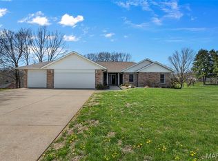 181 Green Meadows Dr, Jackson, MO 63755