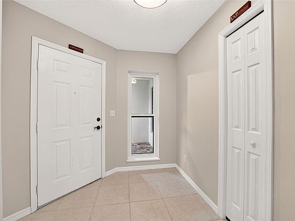 5th image of 4431 NE 4TH STREET