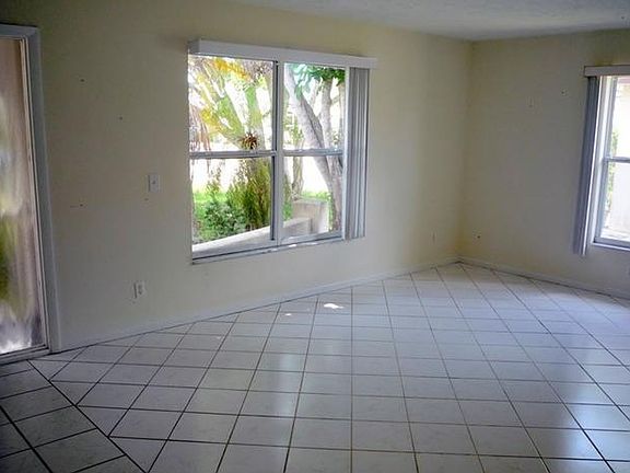 2nd image of 559 99th Ave N