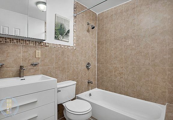 5th image of 146 W 133rd St #2