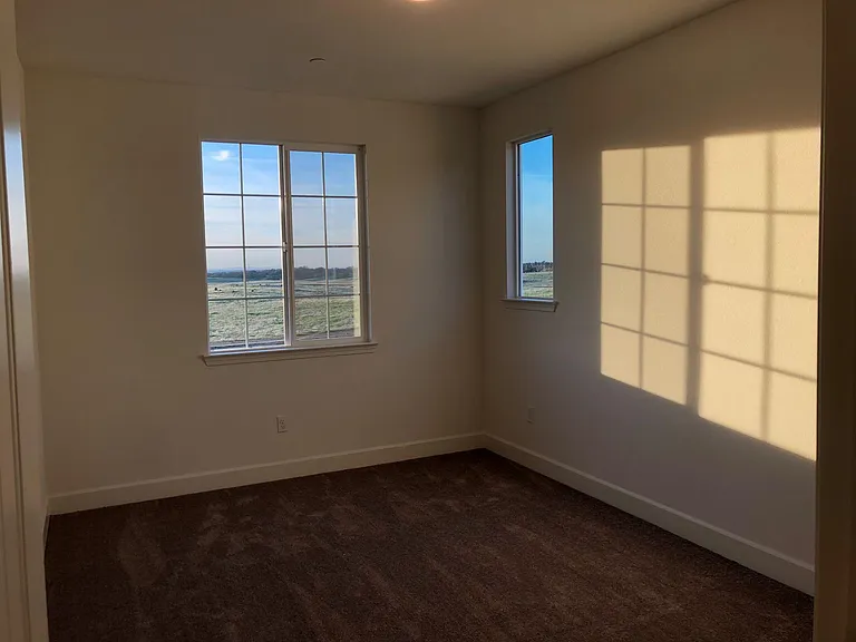 3233 Sherman Way — Photo 13