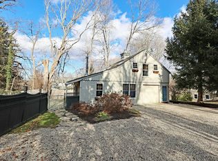 15A Maple Shade Rd, Ridgefield, CT 06877