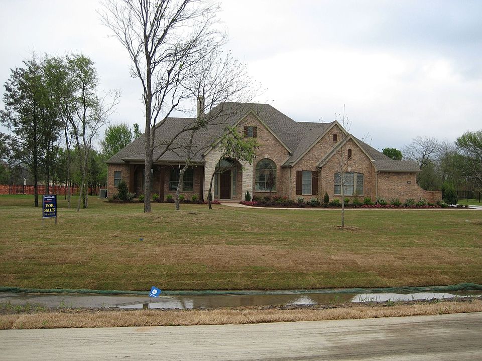 Wonderful Brick and Stone Front Elevation