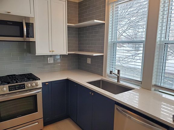 3rd image of 1405 Cleveland St Floor 2