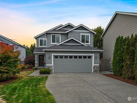 2nd image of 1418 78th Drive SE