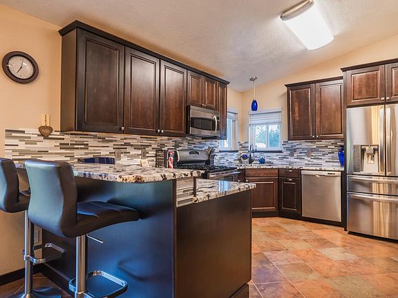 5th image of 8324 N Haye Ln