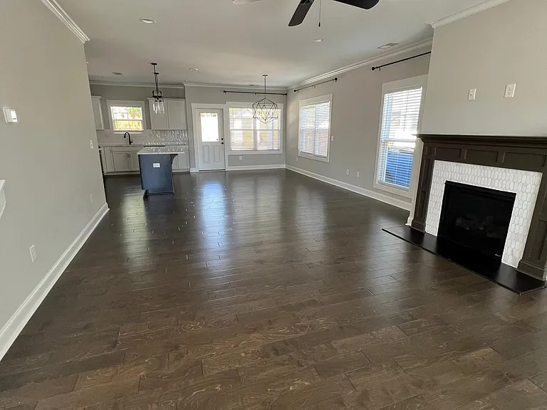 206 Jenkins St — Photo 5