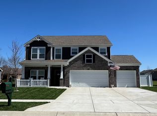 262 Abby Ln, Batesville, IN 47006