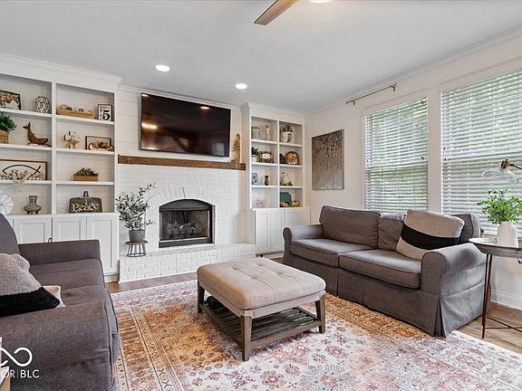 3rd image of 16424 Stony Ridge Dr