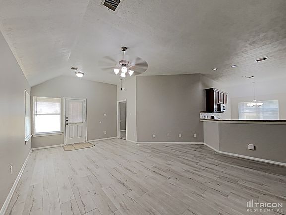 4th image of 11142 Pigeon Bluff Dr