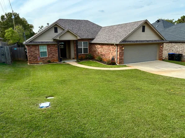 3805 Killingsworth Cir, Longview, TX 75604