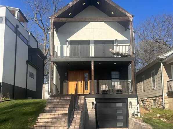 4536 Mercier St, Kansas City, MO 64111