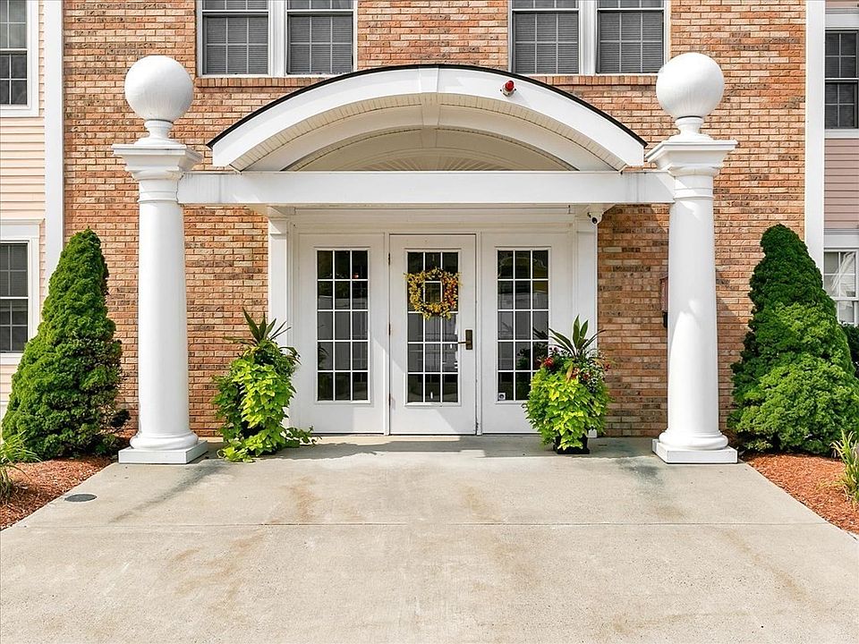 1 Millbrook Ln APT 102, Wakefield, MA 01880 Zillow