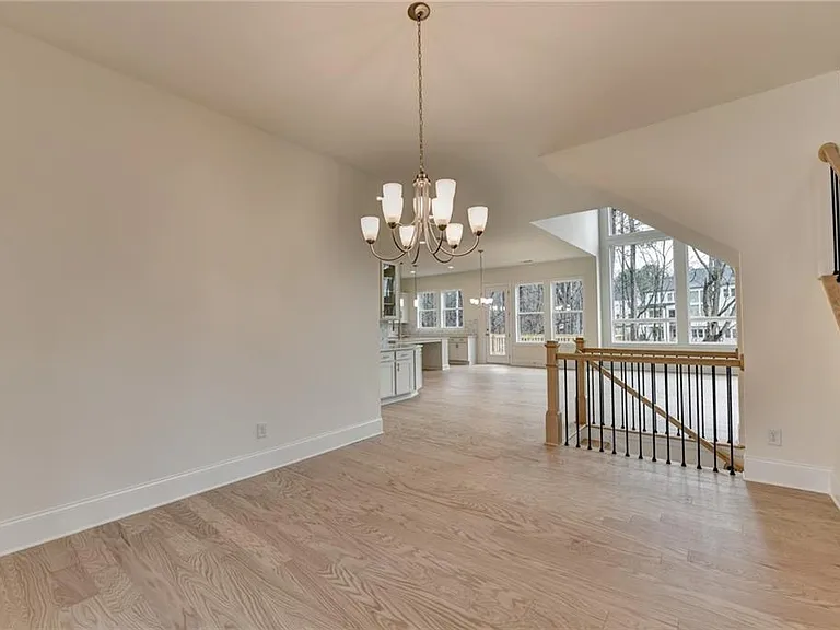 2471 Stewart Rd — Photo 15
