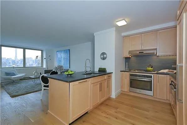 Rented by Nancy Packes Inc. | media 61