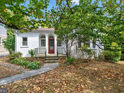 1801 N Taylor St, Arlington, VA, 22207